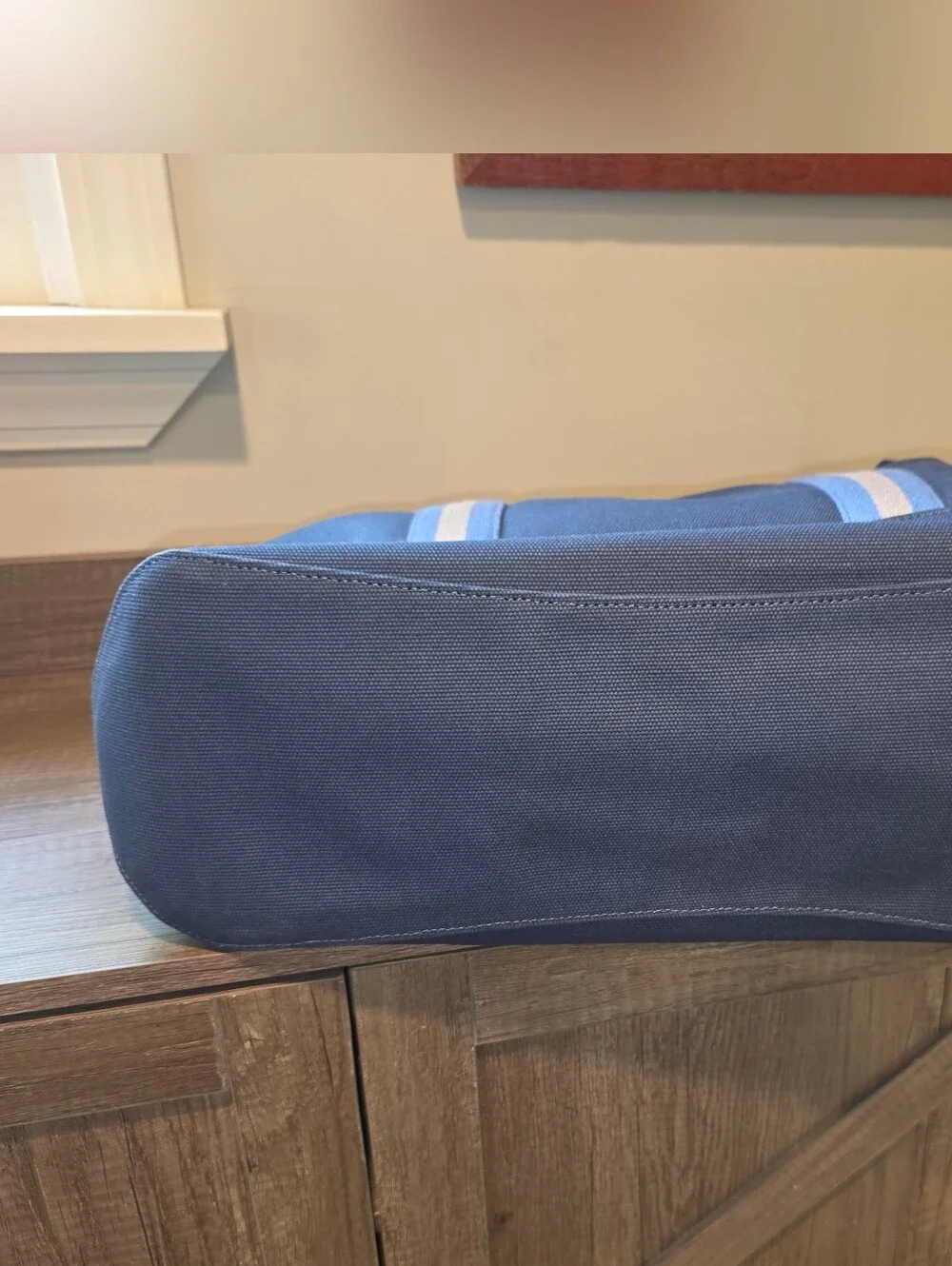 Coach spacious weekender